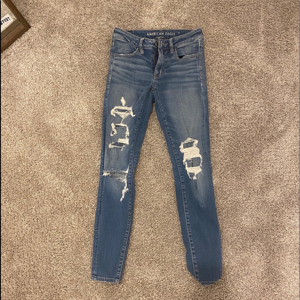 American Eagle Blue ripped jeans